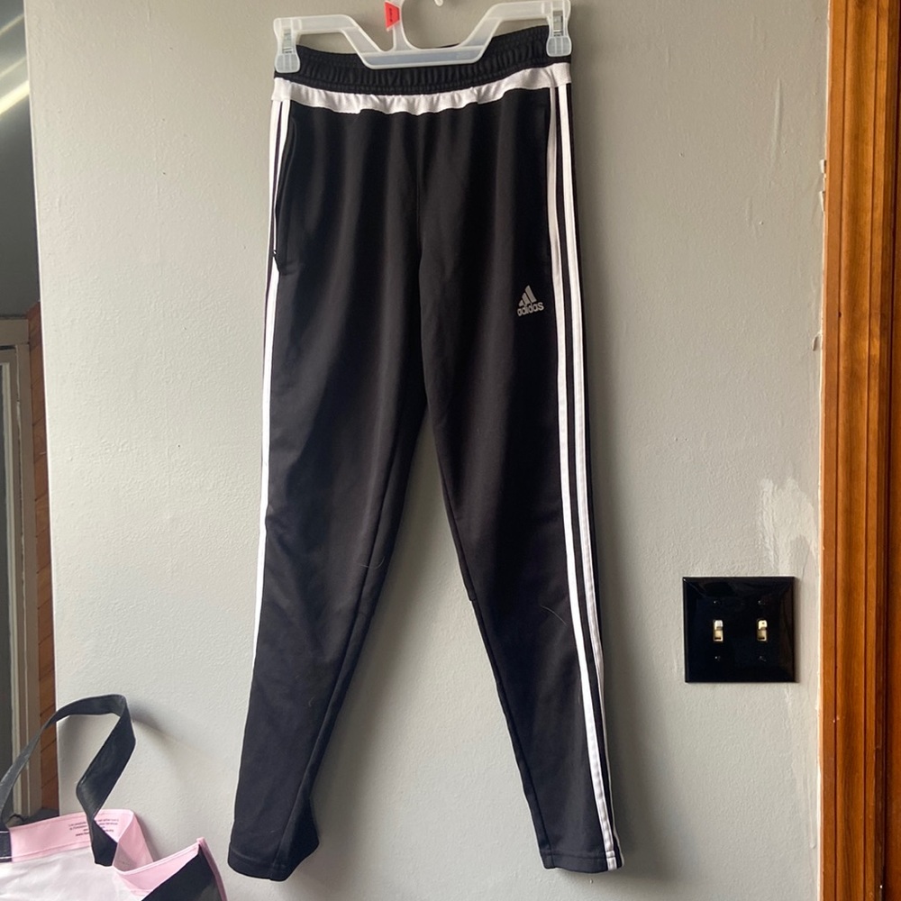 Adidas joggers